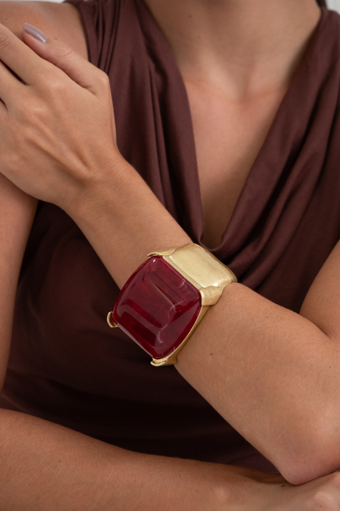 9038025 - Bracelete Largo Com Pedra Resinada VINHO