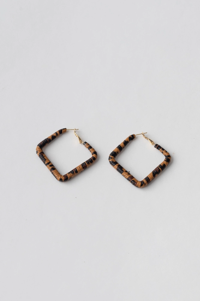 9038099 - Brinco Argola Quadrada Pu Animal Print ONÇA 9038099 - Brinco Argola Quadrada Pu Animal Print ONÇA - Imagem 1