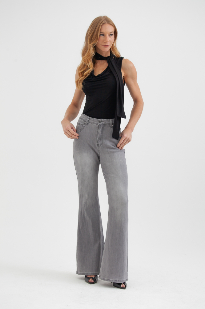 9038188 - Calça Jeans Cinza Flare CINZA