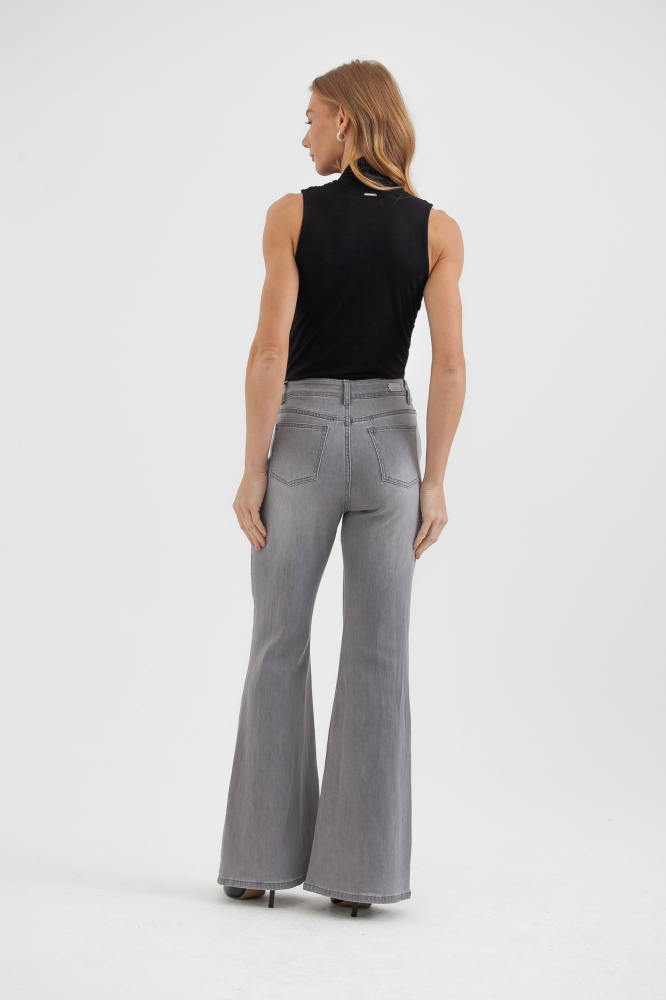 9038188 - Calça Jeans Cinza Flare CINZA