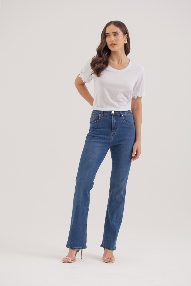 9038189 - Calça Jeans Reta Azul Médio JEANS 9038189 - Calça Jeans Reta Azul Médio JEANS