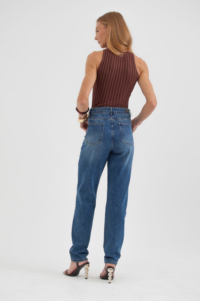 9038233 - Calça Jeans Reta Pence Joelho JEANS 9038233 - Calça Jeans Reta Pence Joelho JEANS