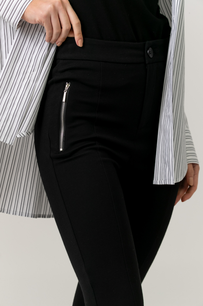 9038273 - Calça Montaria Zíperes Laterais PRETO