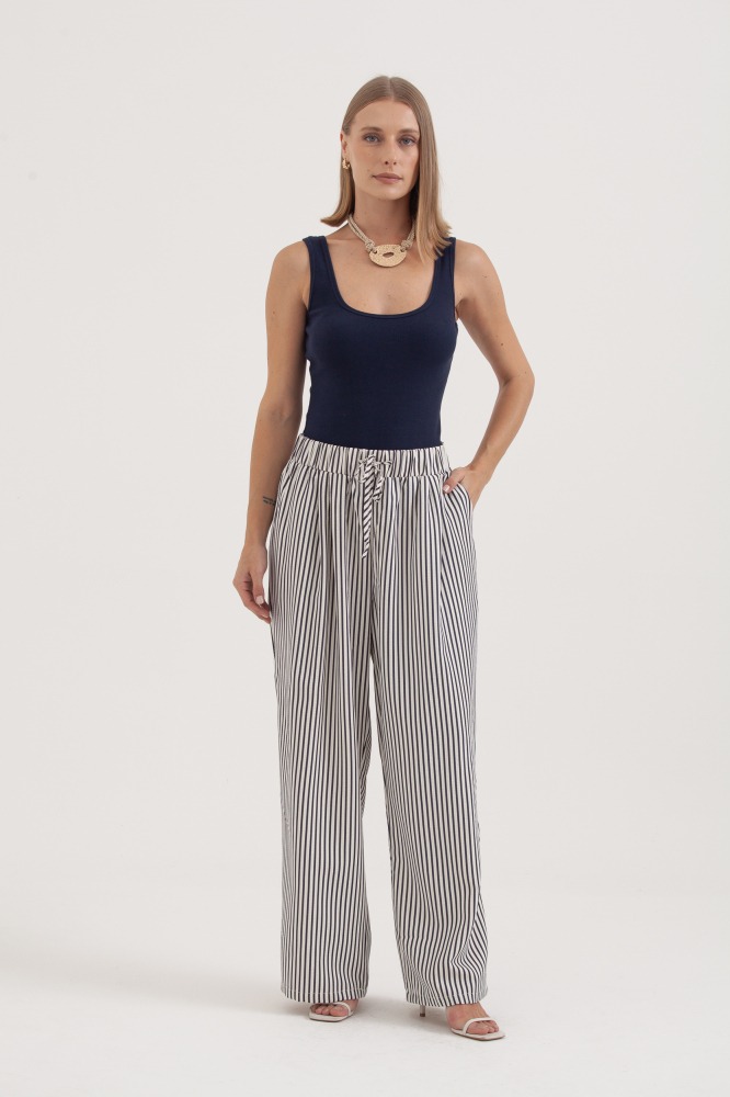 9038359 - Calça Listrada Cordão MARINHO 9038359 - Calça Listrada Cordão MARINHO