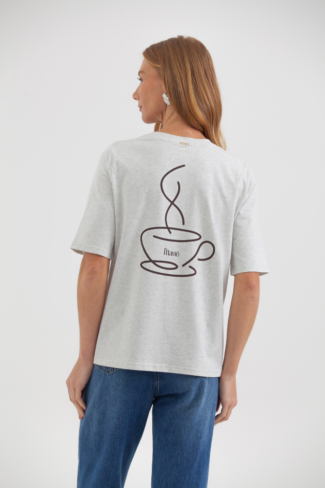 9038362 - Camiseta Bordada Coffee Lovers Morning MESCLA