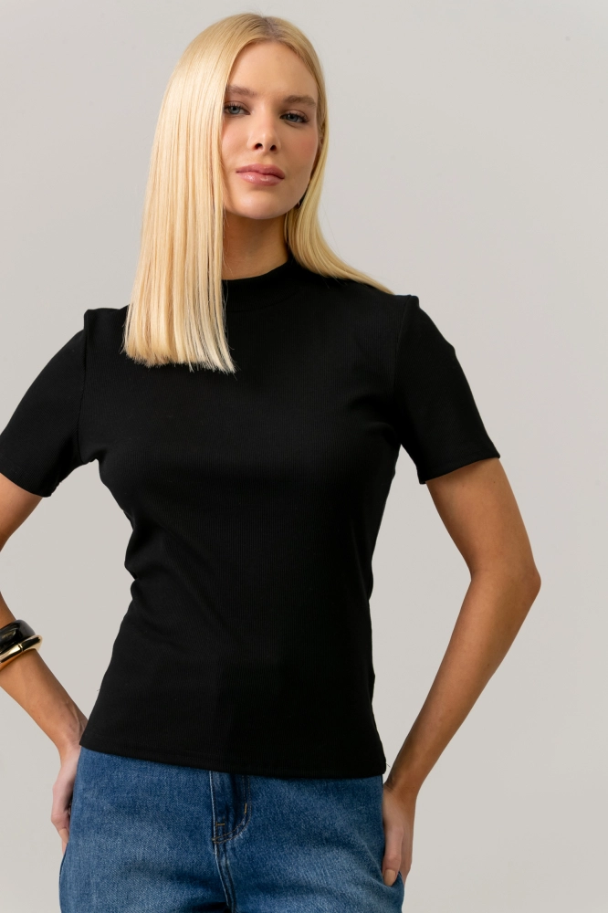 9038368 - Blusa Malha Canelada Vazados E Botões Traseiros PRETO 9038368 - Blusa Malha Canelada Vazados E Botões Traseiros PRETO - Imagem 2