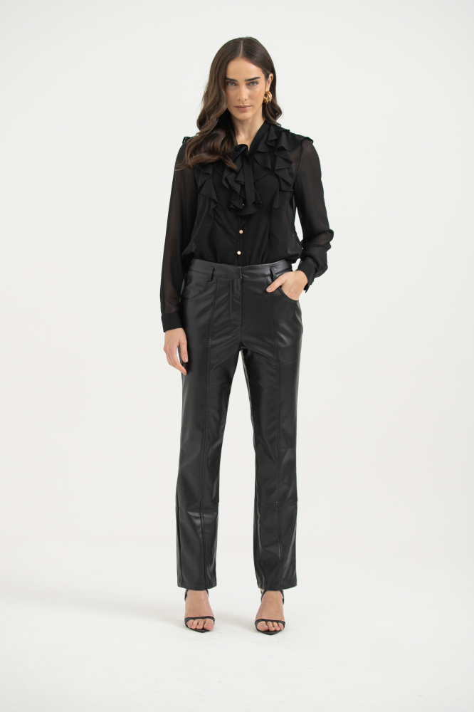 9038369 - Calça Pu Recortes Horizontais PRETO