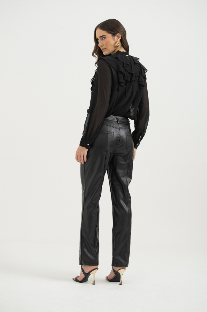 9038369 - Calça Pu Recortes Horizontais PRETO