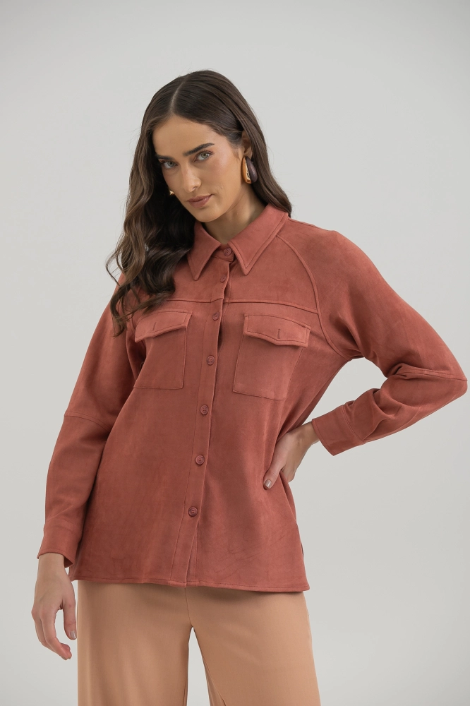 9038383 - Camisa Manga Longa Em Suede FERRUGEM 9038383 - Camisa Manga Longa Em Suede FERRUGEM - Imagem 1