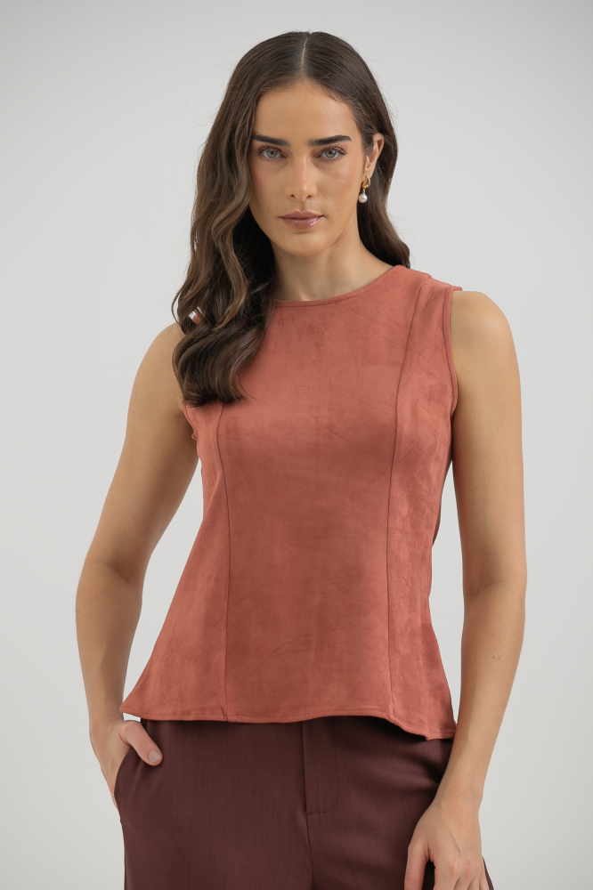 9038384 - Blusa Regata Em Suede FERRUGEM 9038384 - Blusa Regata Em Suede FERRUGEM