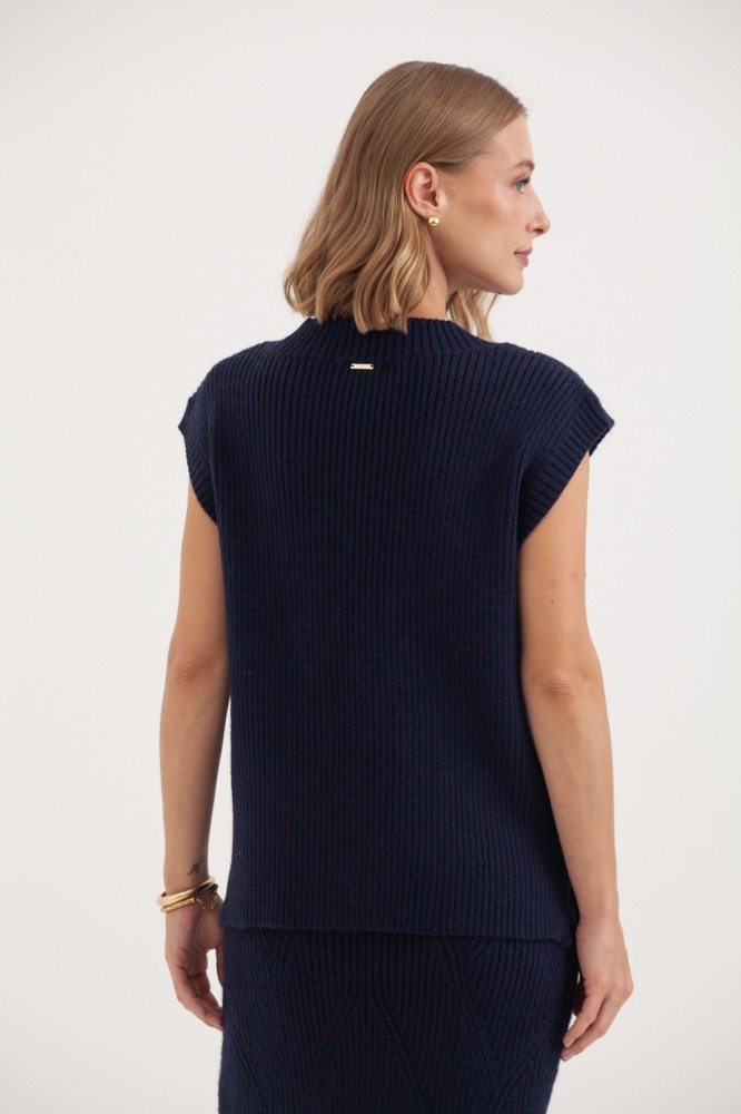 9038386 - Blusa Tricot Canelada Ombro Caído MARINHO 