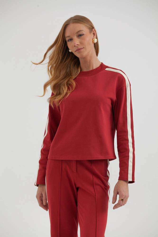 9038403 - Blusa Moletom Manga longa VERMELHO 9038403 - Blusa Moletom Manga longa VERMELHO - Imagem 2