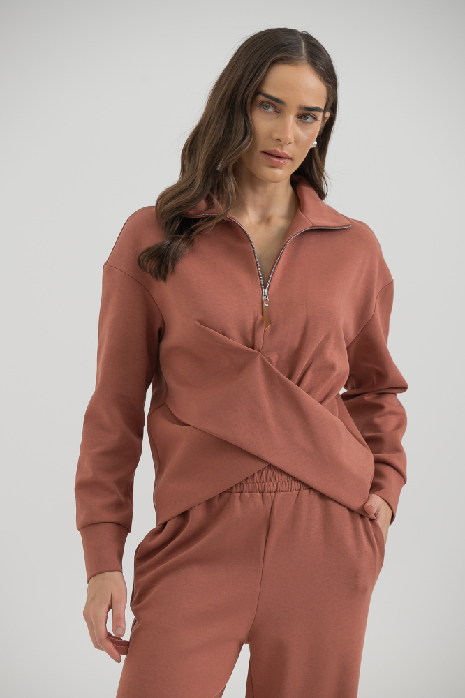 9038405 - Blusa Moletom Zíper E Transpasse FERRUGEM 9038405 - Blusa Moletom Zíper E Transpasse FERRUGEM