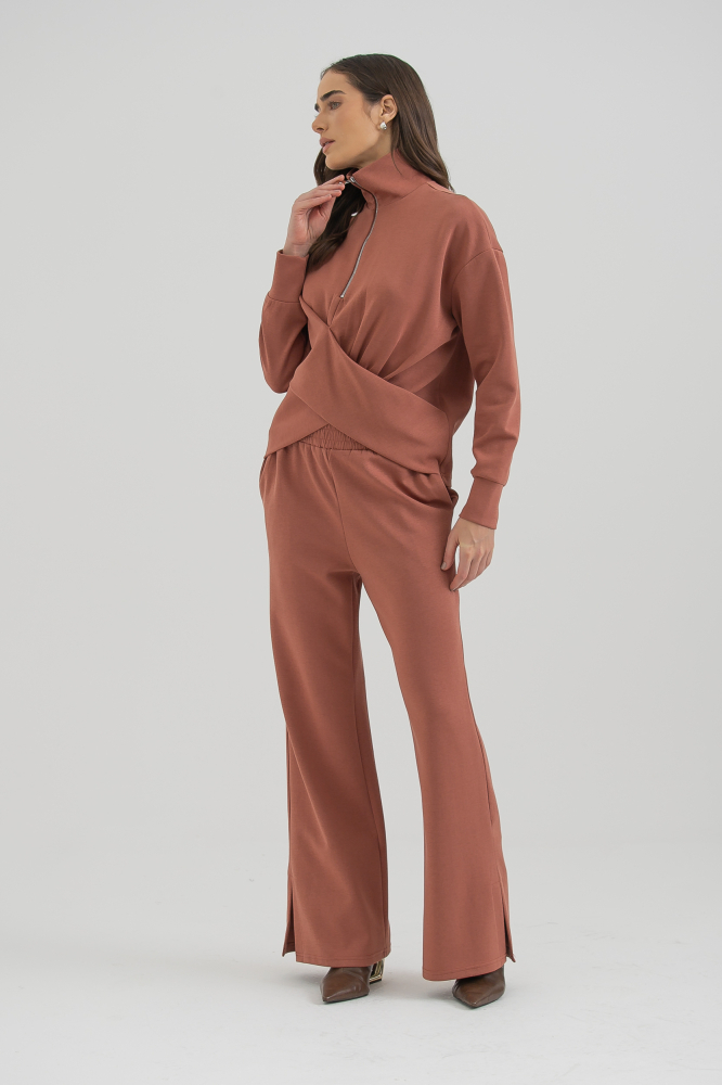 9038405 - Blusa Moletom Zíper E Transpasse FERRUGEM 9038405 - Blusa Moletom Zíper E Transpasse FERRUGEM
