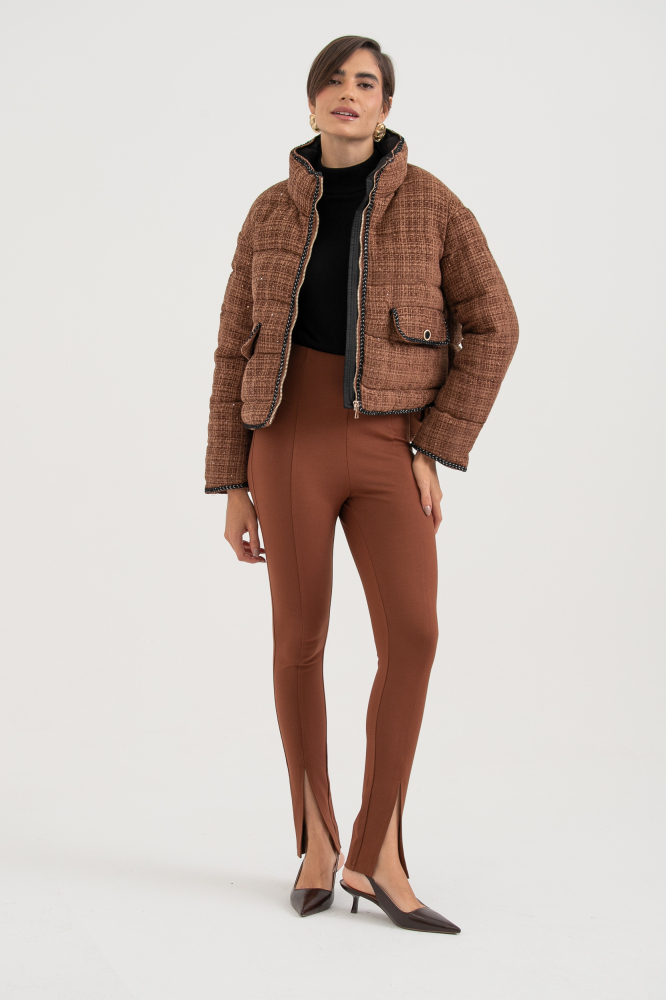 9038417 - Jaqueta Zíper Tweed Com Vivos E Bolsos MARROM