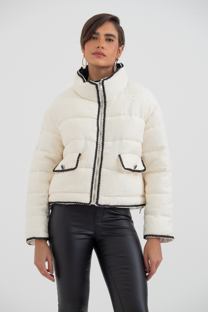9038417 - Jaqueta Zíper Tweed Com Vivos E Bolsos OFF-WHITE 9038417 - Jaqueta Zíper Tweed Com Vivos E Bolsos OFF-WHITE