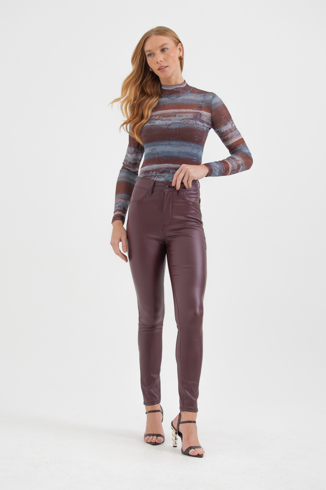 9038433 - Calça Resinada Skinny AMEIXA 9038433 - Calça Resinada Skinny AMEIXA