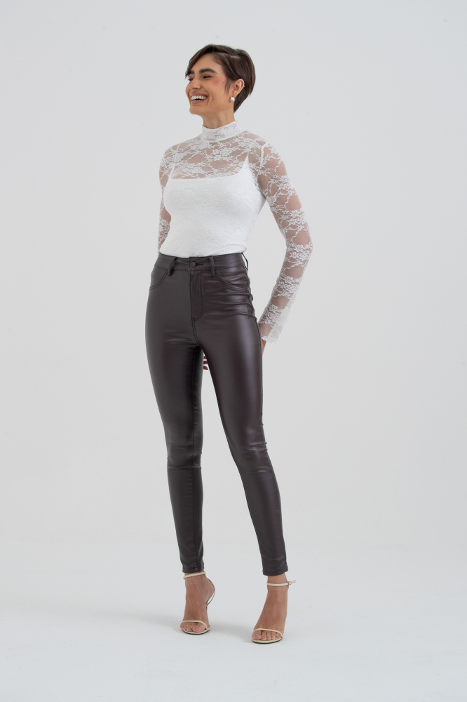 9038433 - Calça Resinada Skinny CAFÉ 9038433 - Calça Resinada Skinny CAFÉ