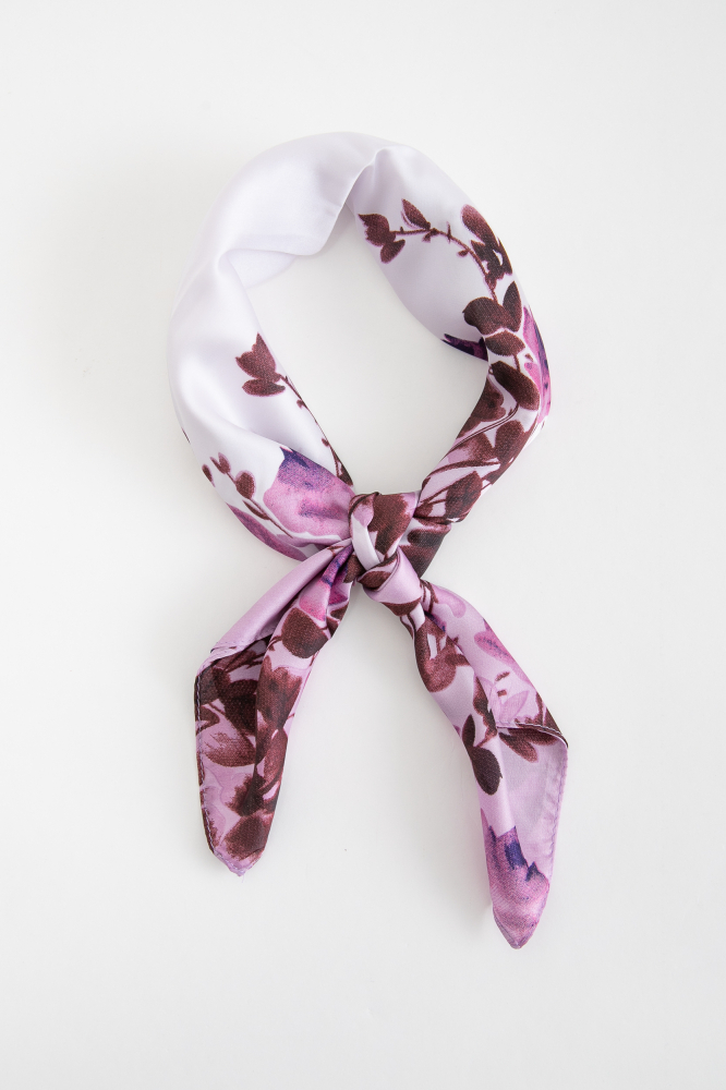9038438 - Lenço De Cetim Floral Aquarela ROSA 9038438 - Lenço De Cetim Floral Aquarela ROSA