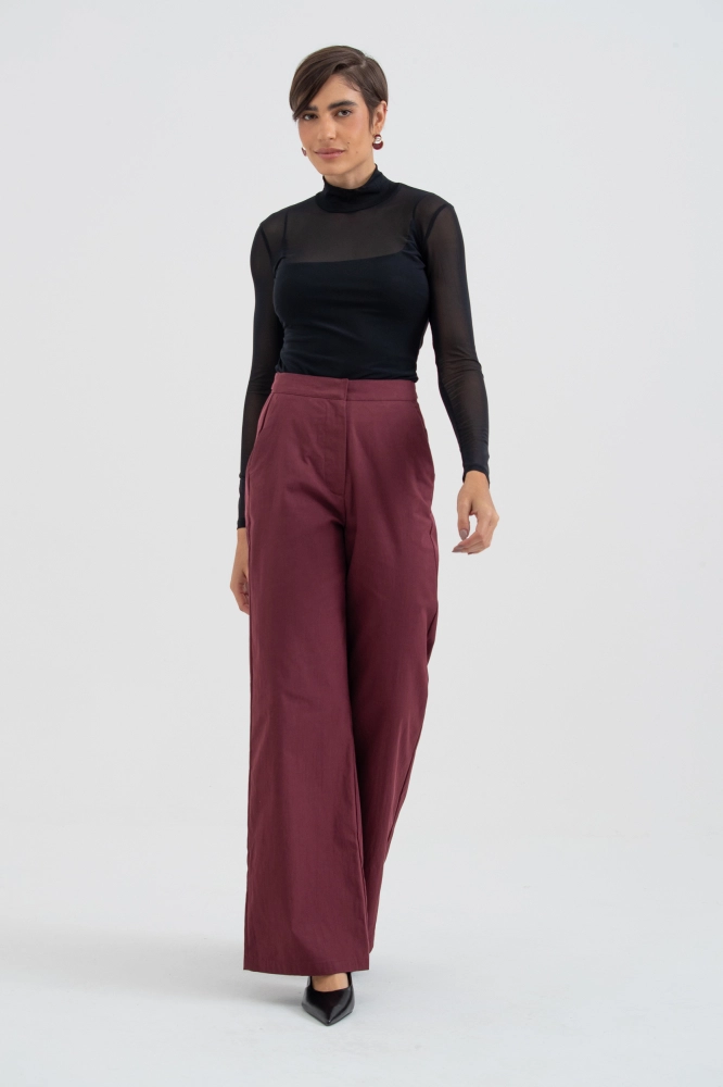 9038491 - Calça Sarjada Bolsos Frente VINHO 9038491 - Calça Sarjada Bolsos Frente VINHO - Imagem 1