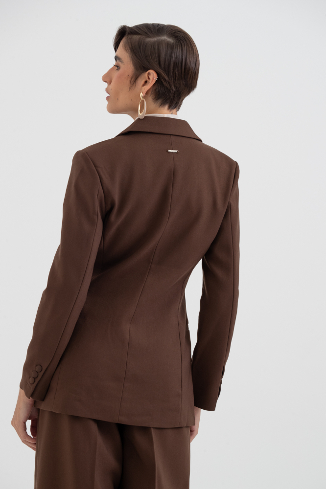 9038499 - Blazer Ajustado Alongado MARROM