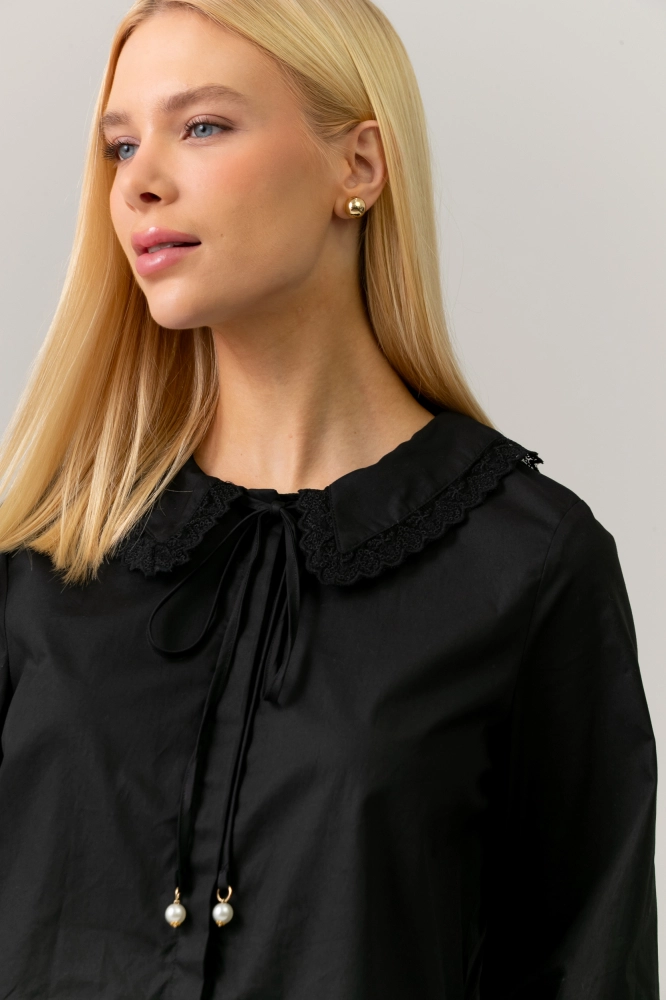 9038501 - Camisa Gola Com Renda PRETO 9038501 - Camisa Gola Com Renda PRETO - Imagem 2