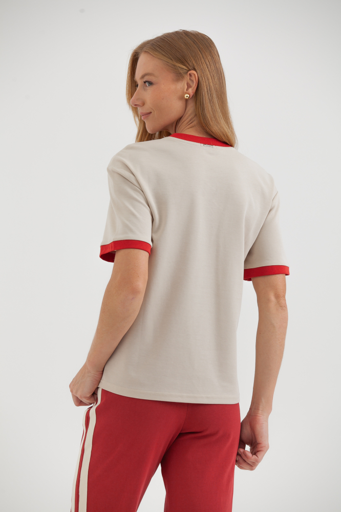 9038553 - Camiseta Coração Strass AREIA 9038553 - Camiseta Coração Strass AREIA