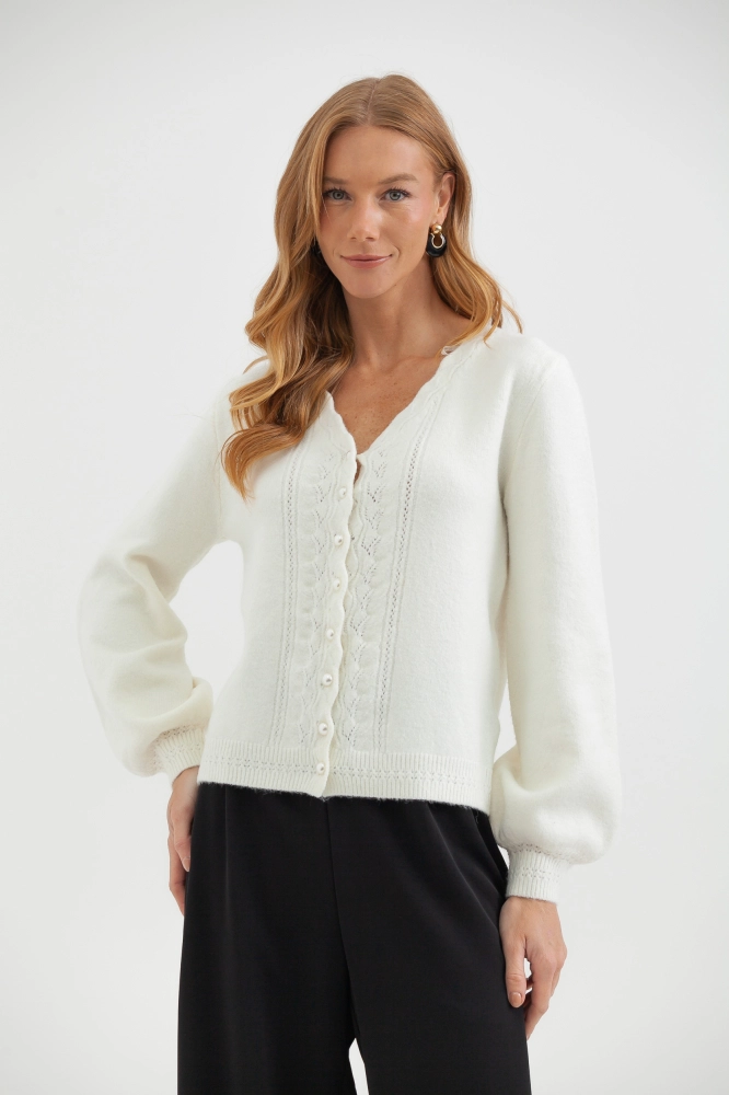 9038580 - Cardigan Em Tricot Com Botões De Pérolas OFF-WHITE 9038580 - Cardigan Em Tricot Com Botões De Pérolas OFF-WHITE - Imagem 1