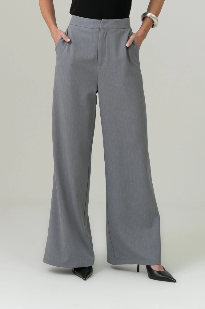 9038599 - Calça Risca De Giz Amelie CINZA 9038599 - Calça Risca De Giz Amelie CINZA - Imagem 2