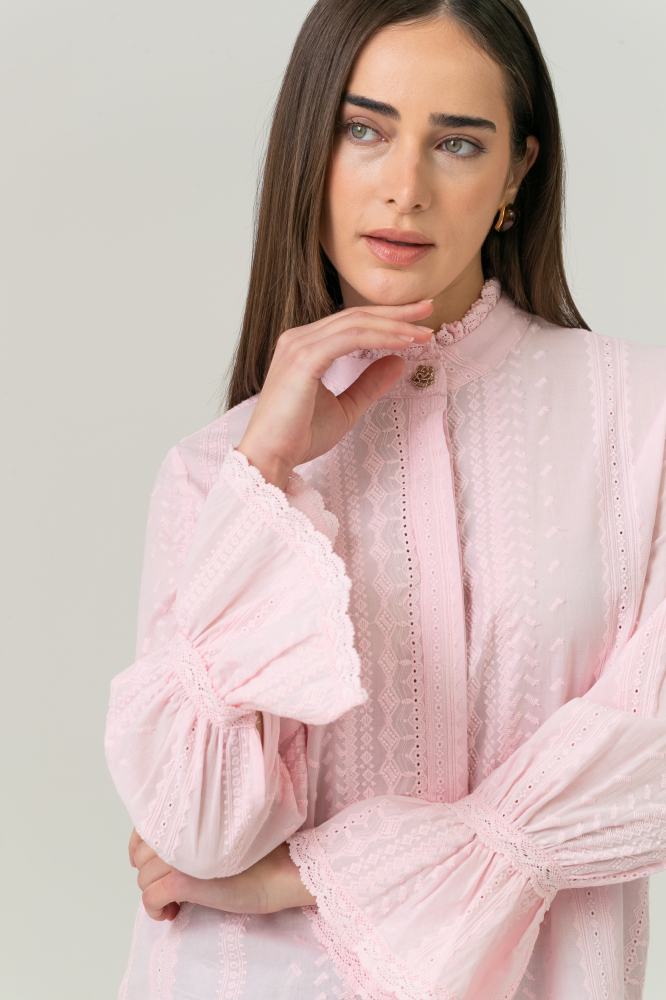 9038606 - Camisa Manga Longa Bordados ROSA