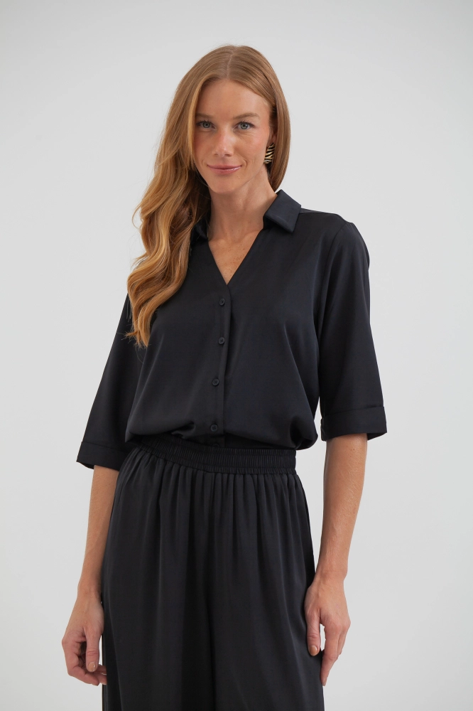9038657 - Camisa Cetim Manga Curta PRETO - Imagem 1