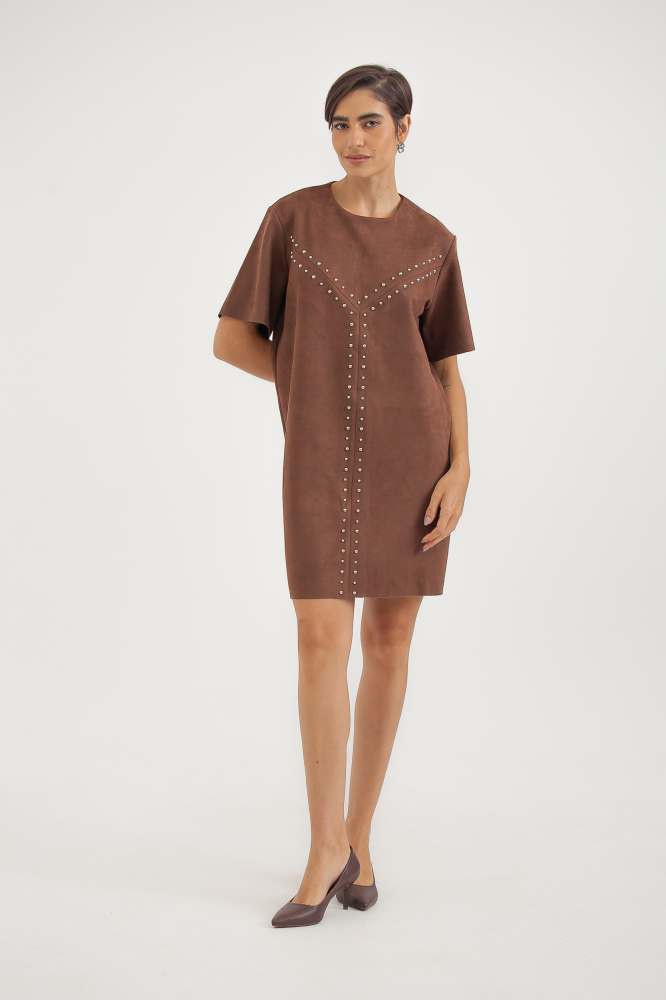 9038659 - Vestido Suede Tachas MARROM 9038659 - Vestido Suede Tachas MARROM