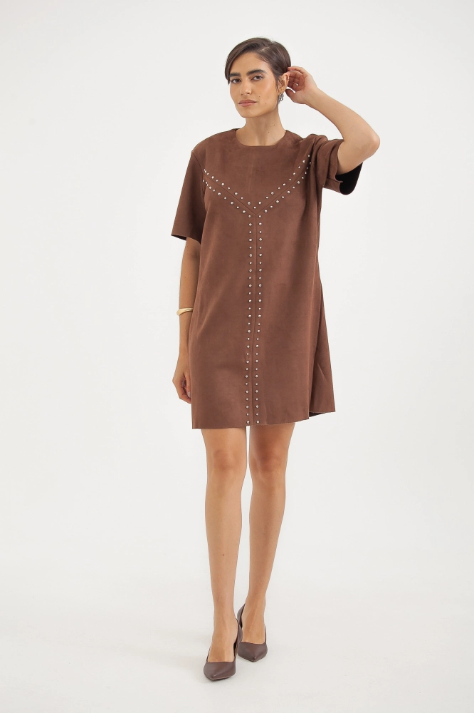 9038659 - Vestido Suede Tachas MARROM 9038659 - Vestido Suede Tachas MARROM - Imagem 2
