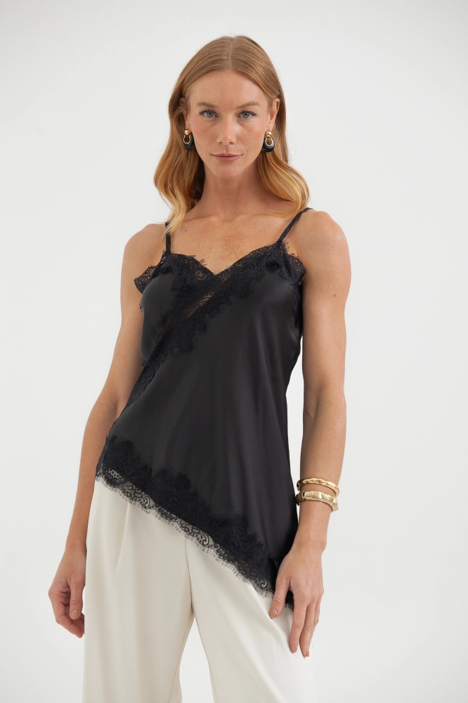 9038663 - Regata Cetim Com Renda PRETO 9038663 - Regata Cetim Com Renda PRETO - Imagem 1