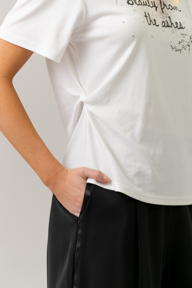 9038671 - Camiseta Beauty From The Ashes BRANCO