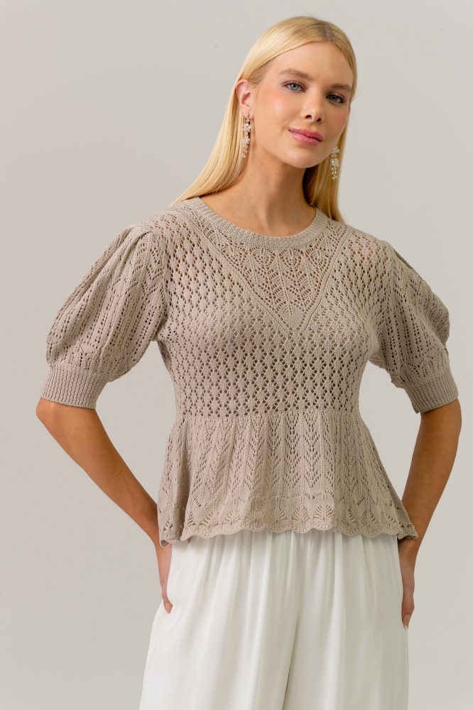 9038678 - Blusa Manga Curta Tricot Peplum BEGE