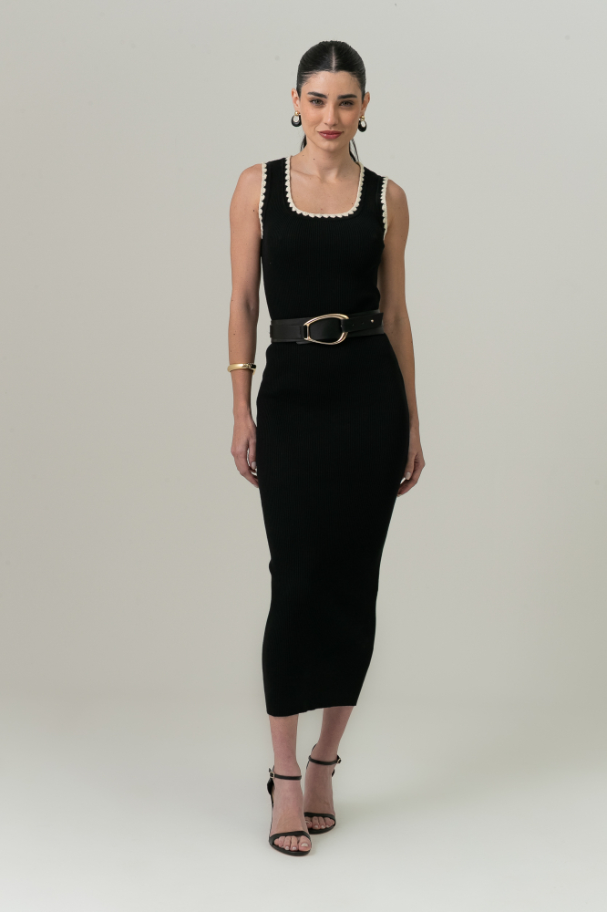9038846 - Vestido Tricot Bordados Cava E Decote PRETO 9038846 - Vestido Tricot Bordados Cava E Decote PRETO