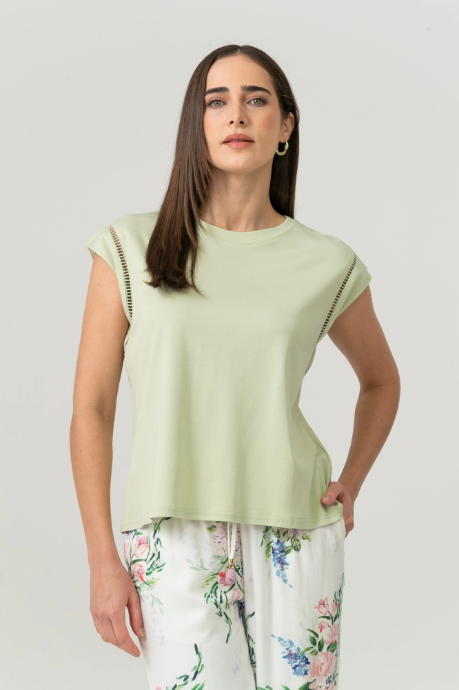 9038906 - Camiseta Com Entremeios VERDE 9038906 - Camiseta Com Entremeios VERDE - Imagem 1