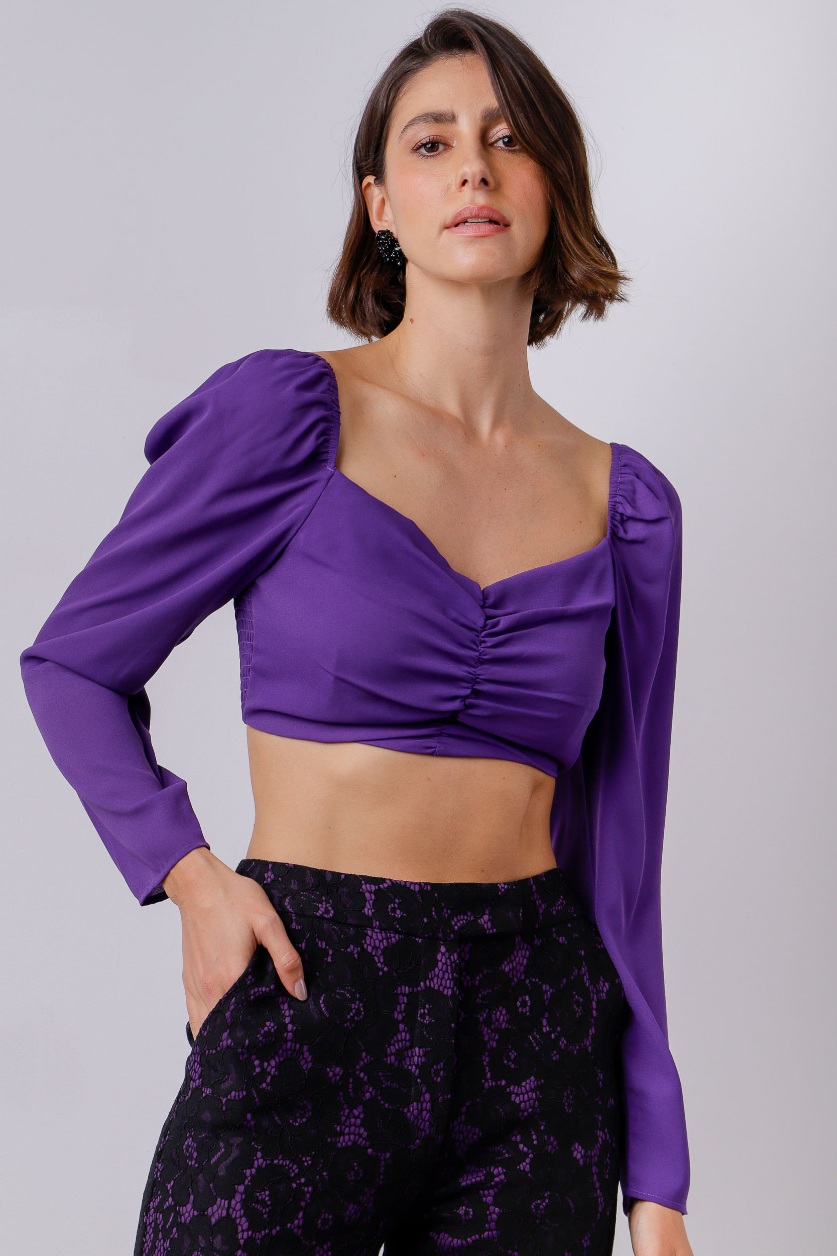 9033997 - Blusa Cropped Decote Franzido  ROXO 