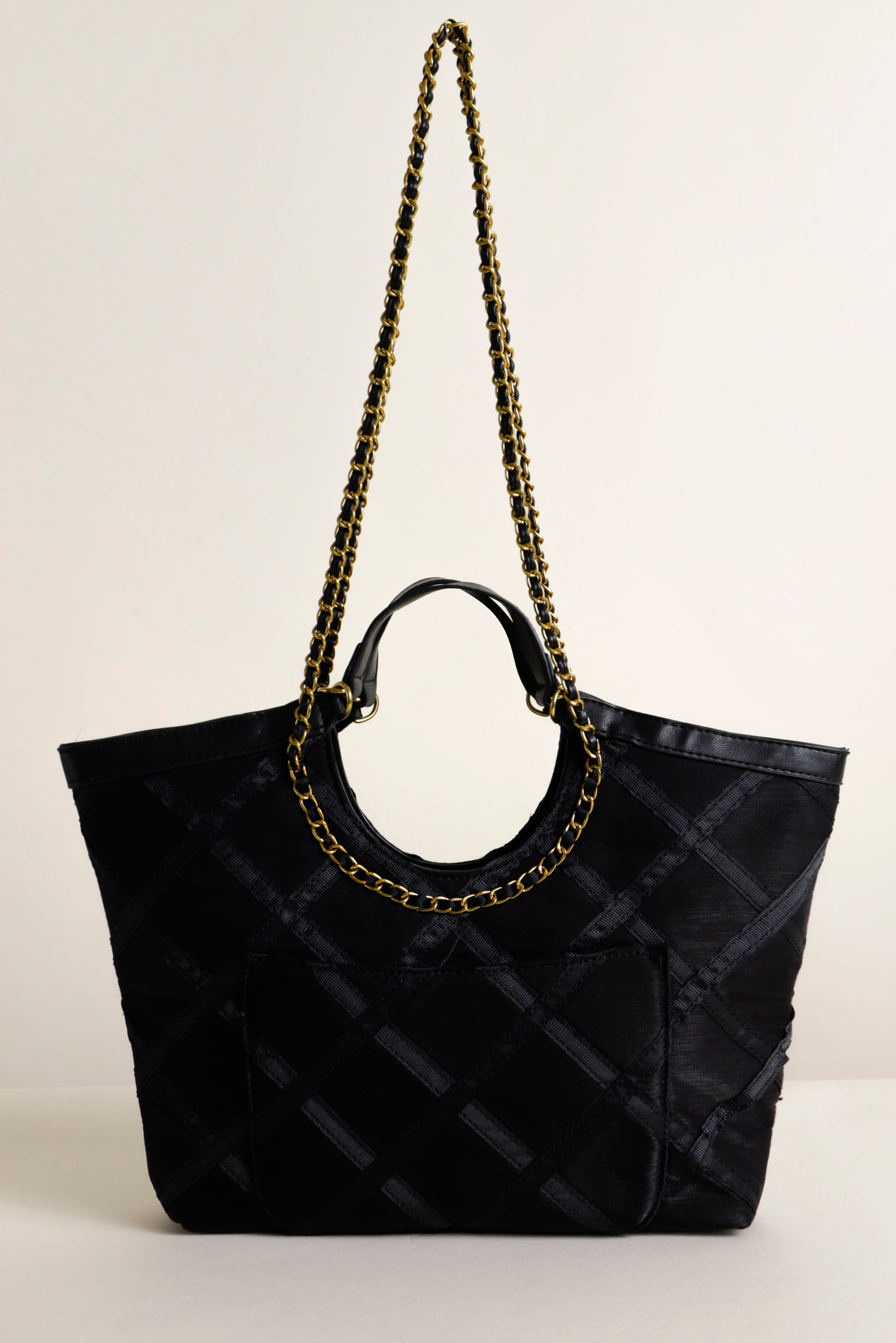 9034061 - Bolsa Tiracolo Matelassê Corrente PRETO