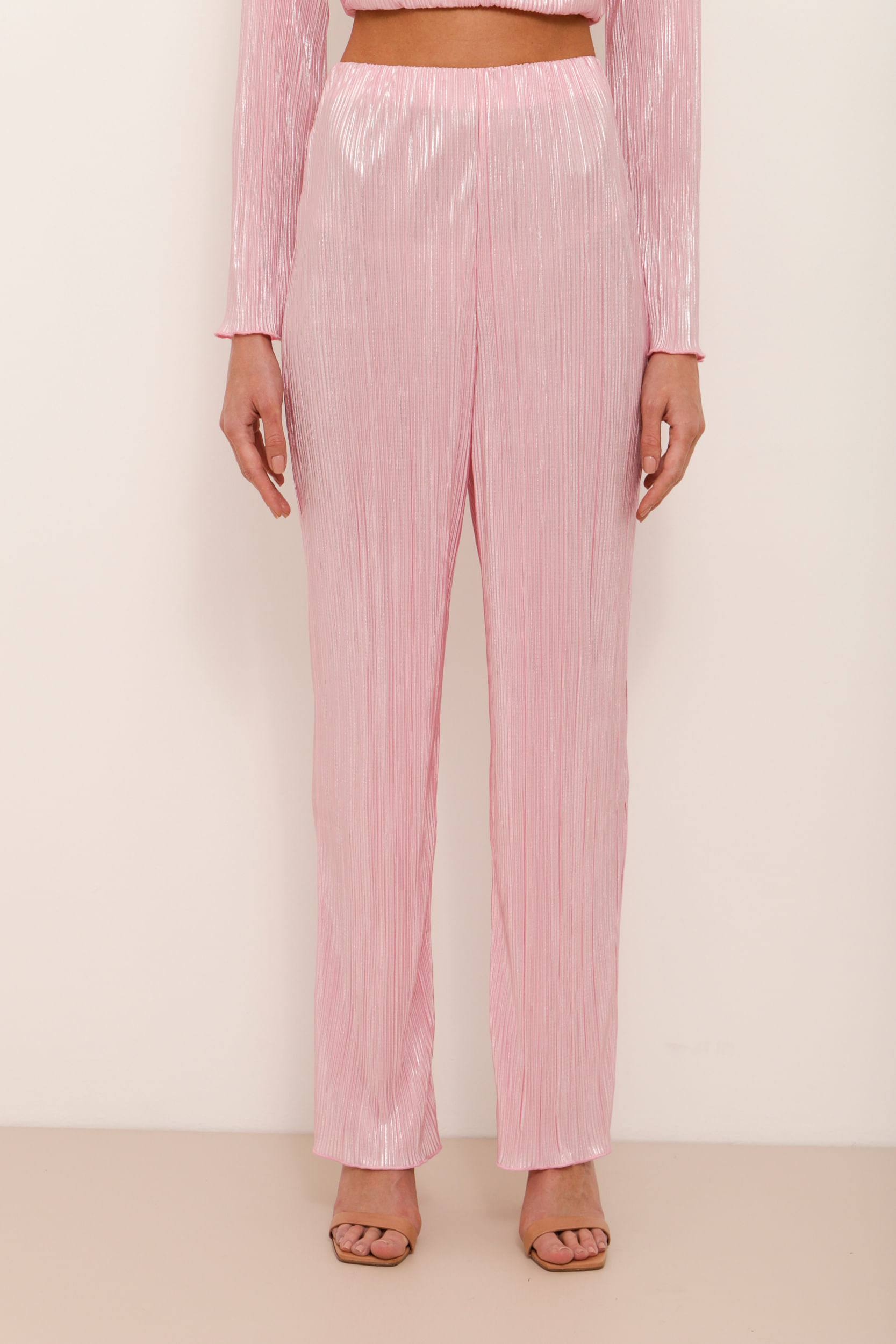 9034226 - Calça Reta Plissada Metalizada ROSA
