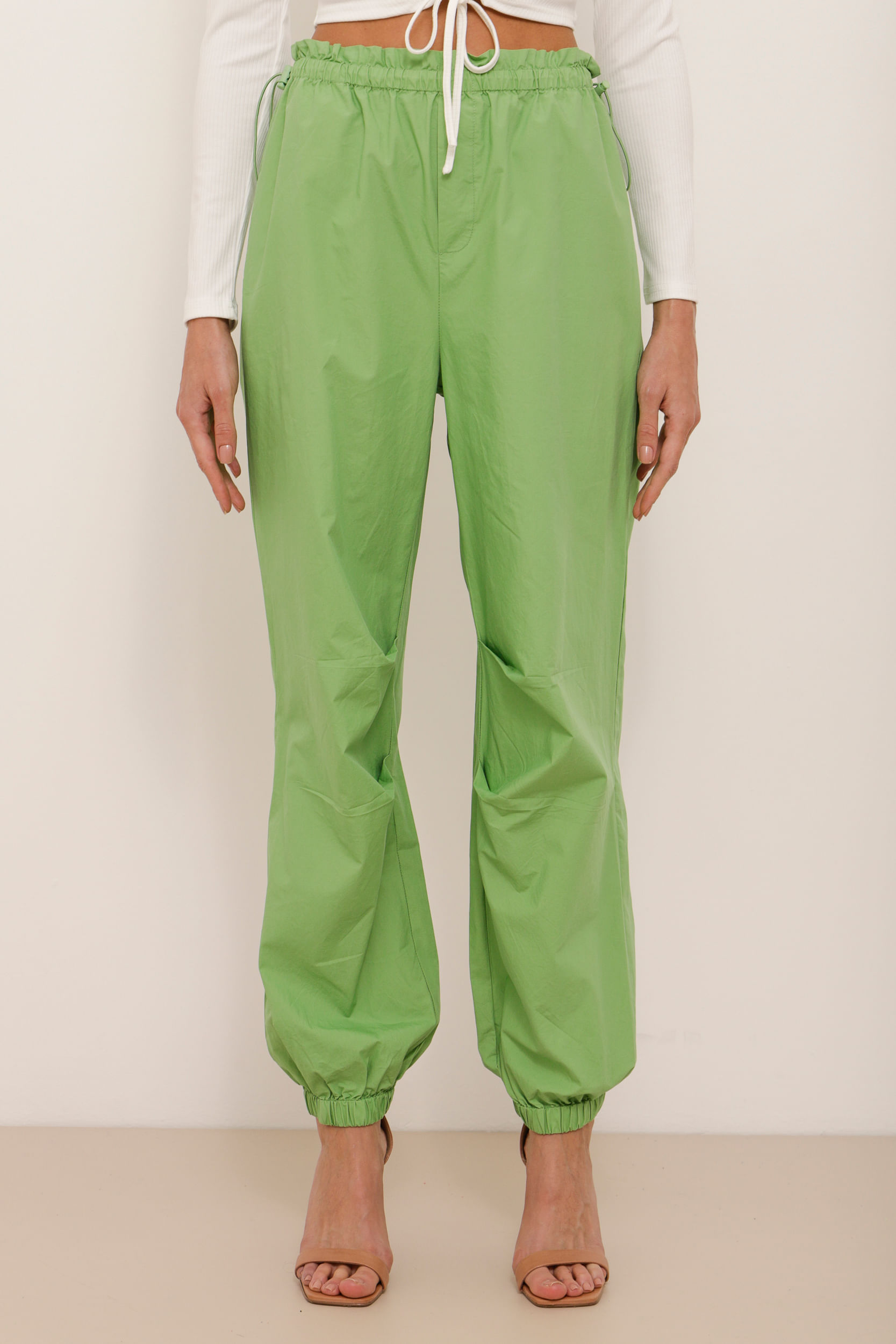 9034247 - Calça Parachute Tactel VERDE 