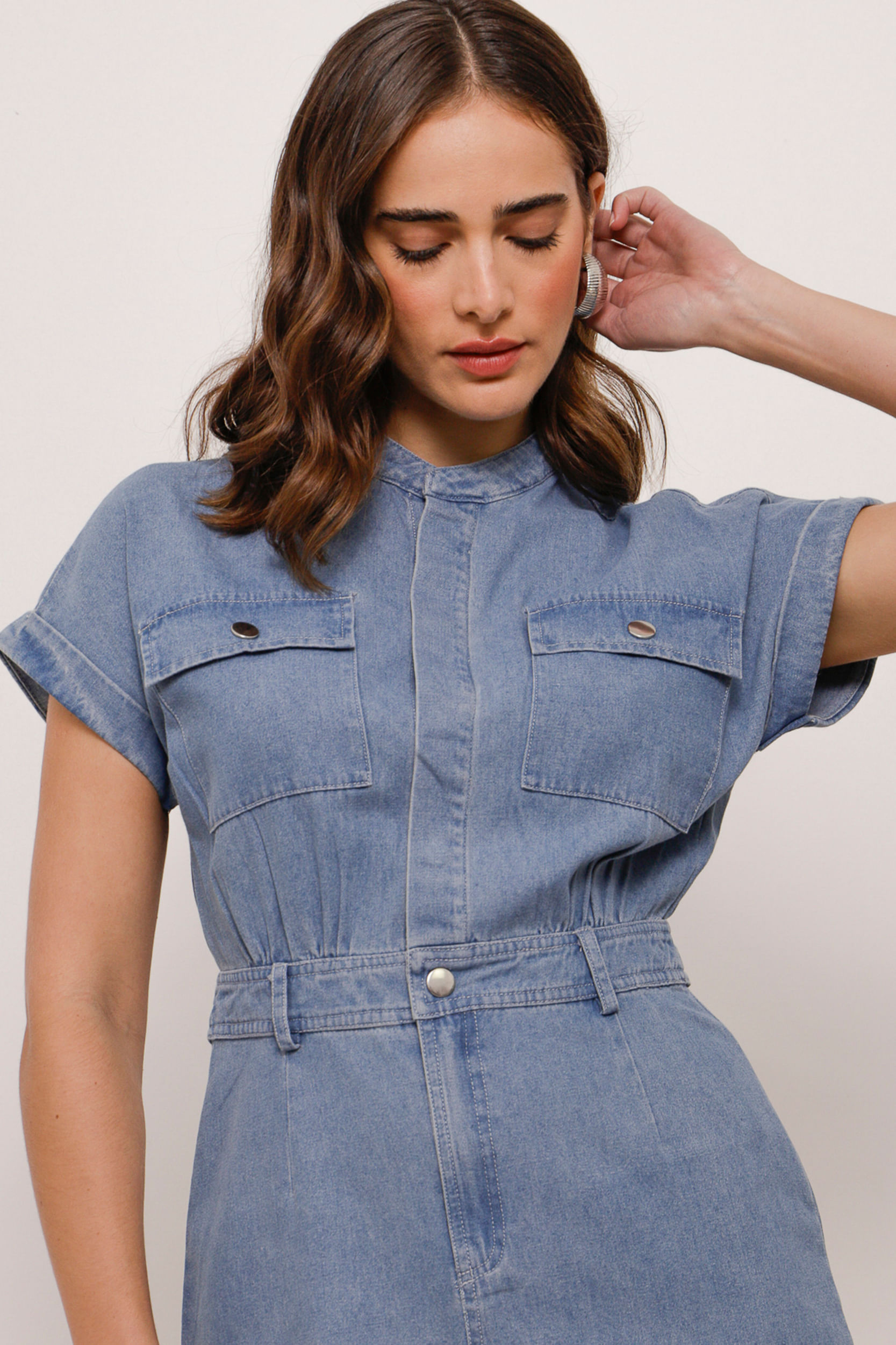 9034332 - Vestido Jeans Curto Utilitário AZUL CLARO 