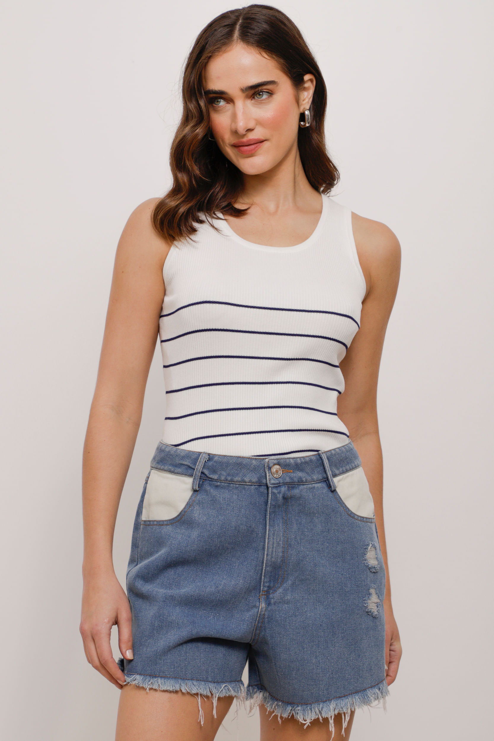 9034334 - Short Jeans Color Barra Desfiada AREIA