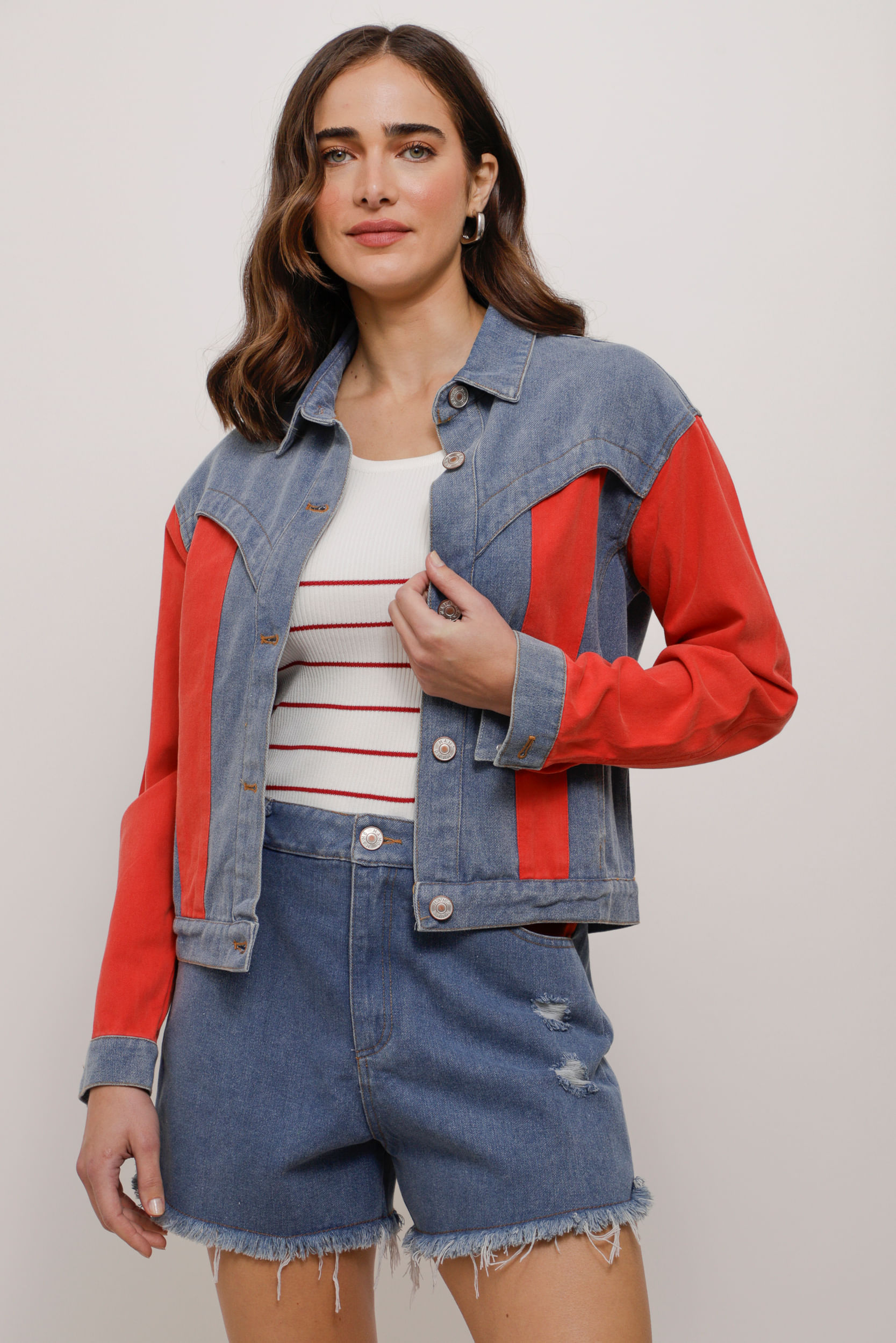 Jaqueta Jeans Color Recortes VERMELHO