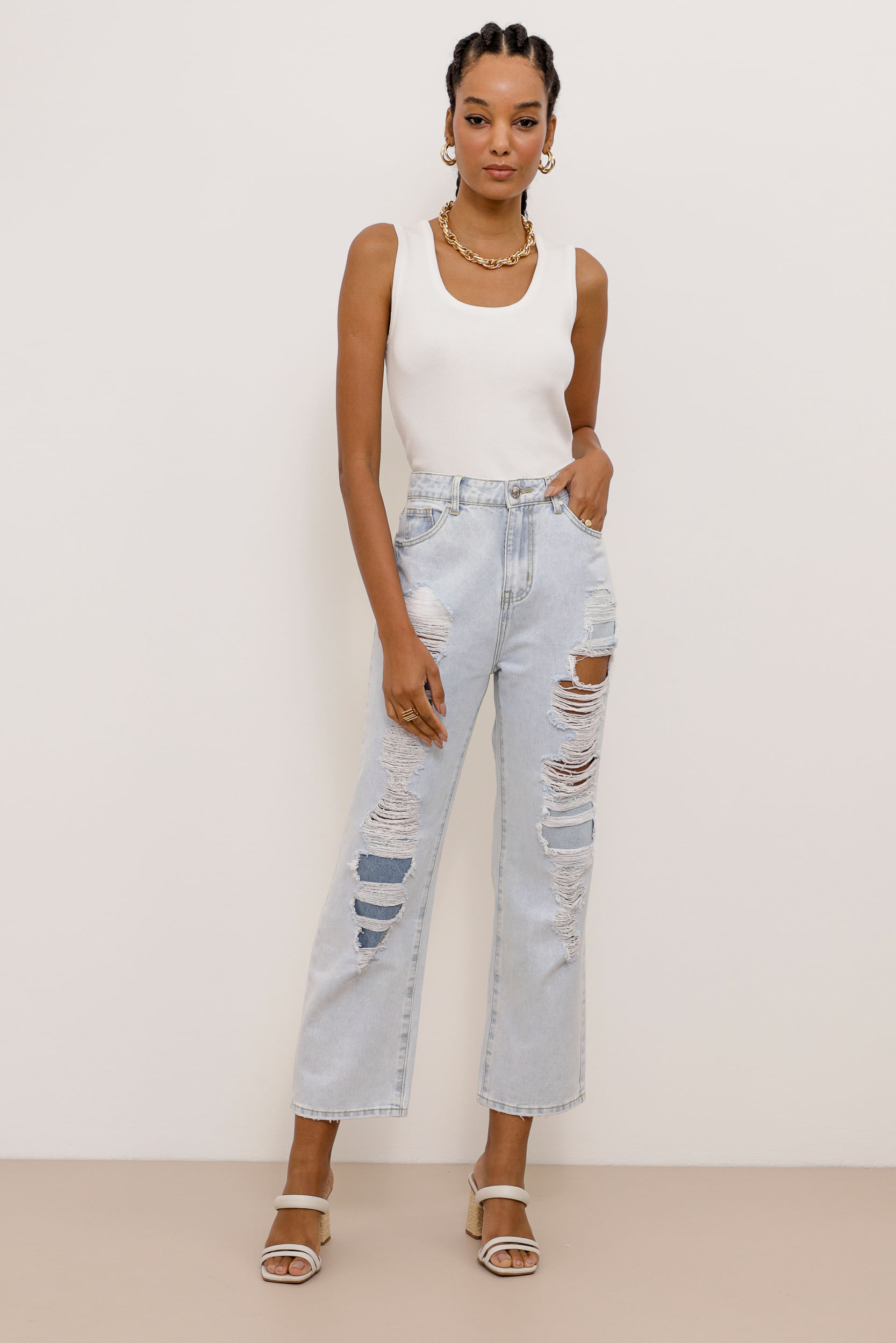 9034326 - Calça Jeans Rasgada Delavê AZUL