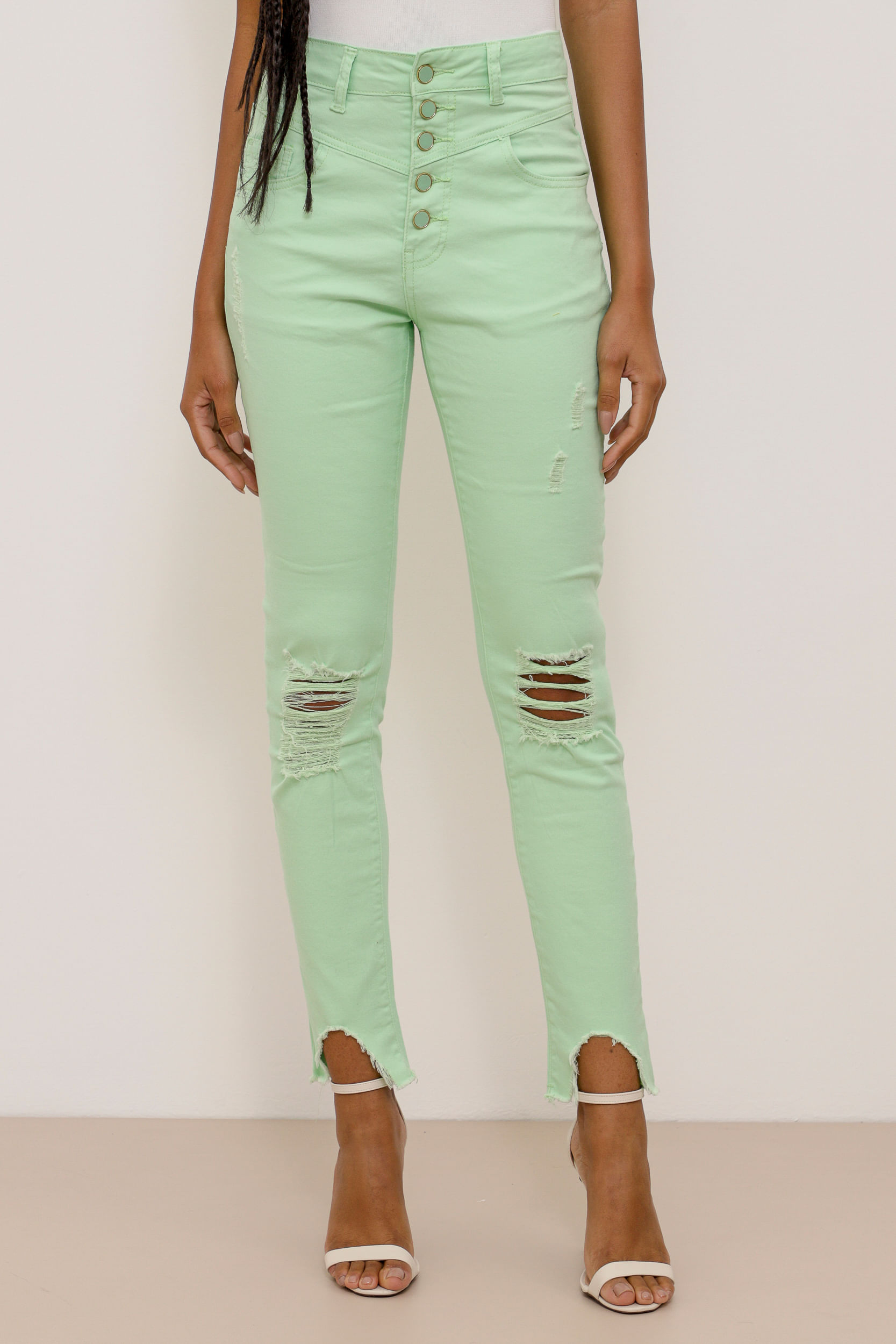 9033772 - Calça Skinny Sarja Puídos Recortes  VERDE 