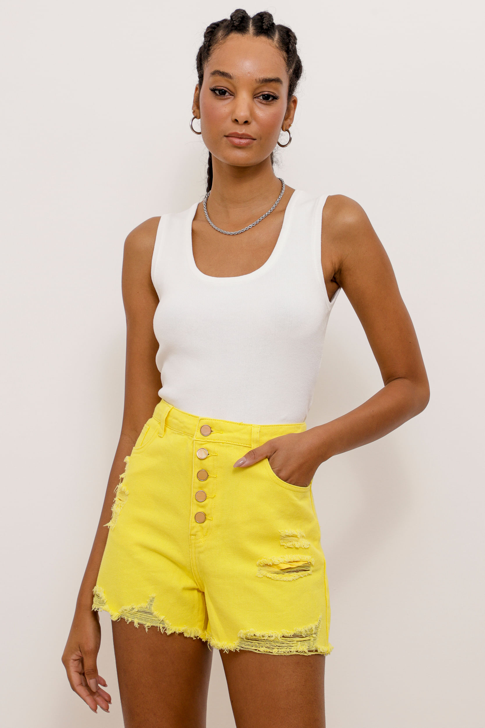 9033778 - Short Sarja Color Botões  AMARELO