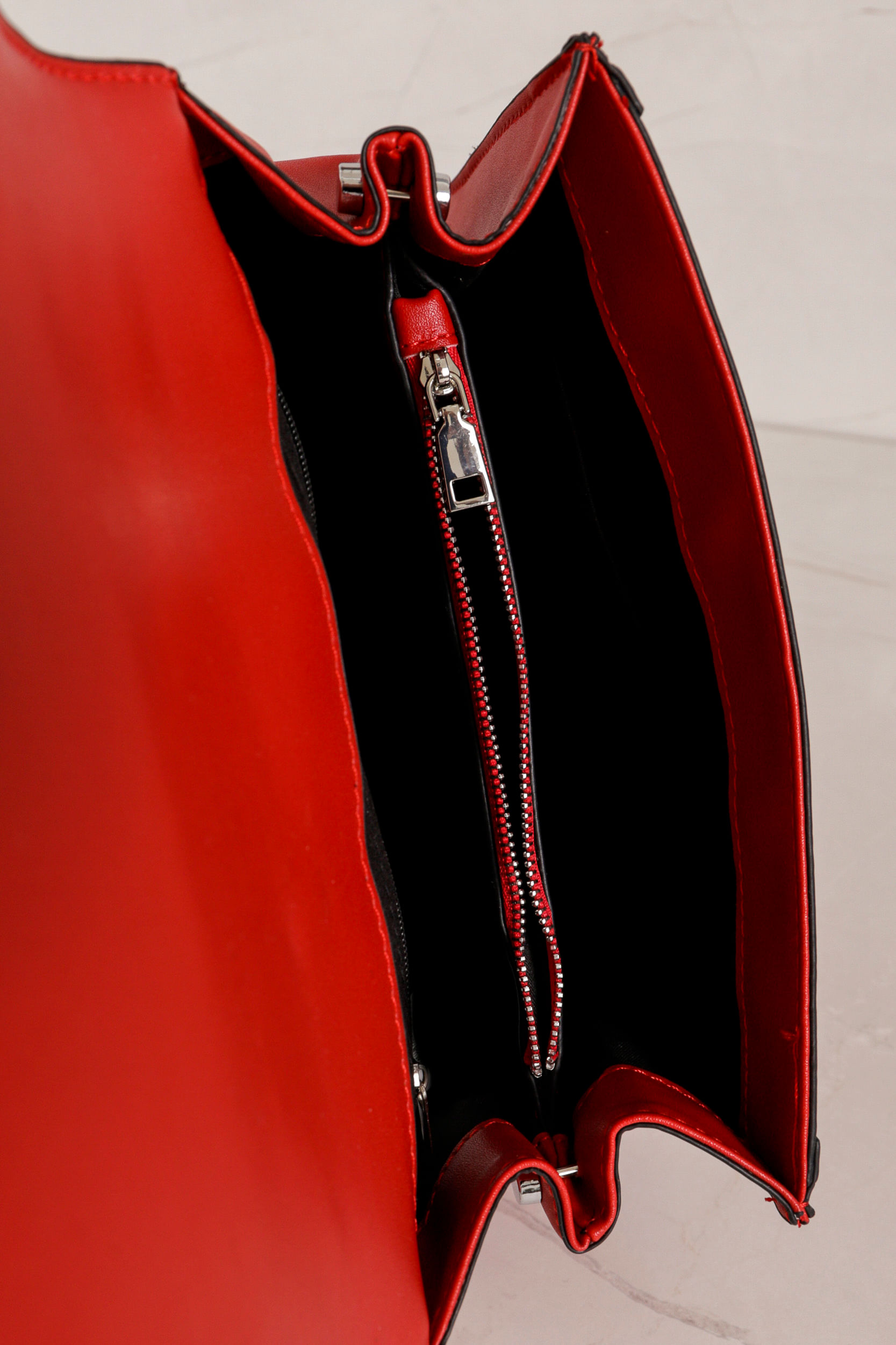 9034343 - Bolsa Flap Tachas Alças Correntes VERMELHO 9034343 - Bolsa Flap Tachas Alças Correntes VERMELHO