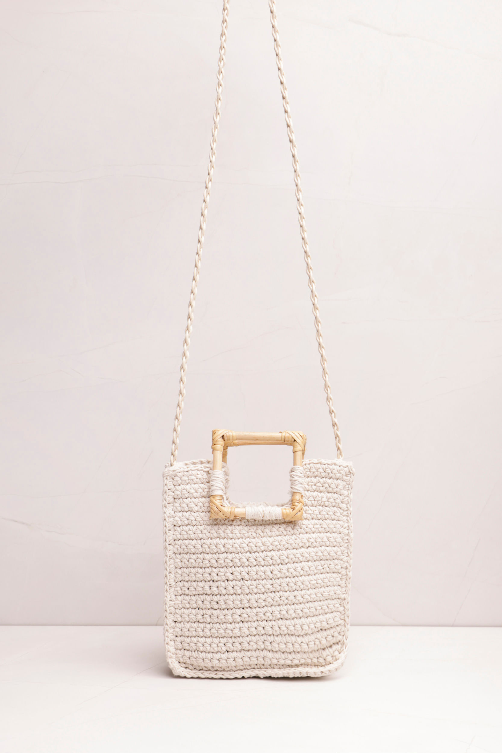 9033839 - Bolsa Crochê Pedrarias  AREIA